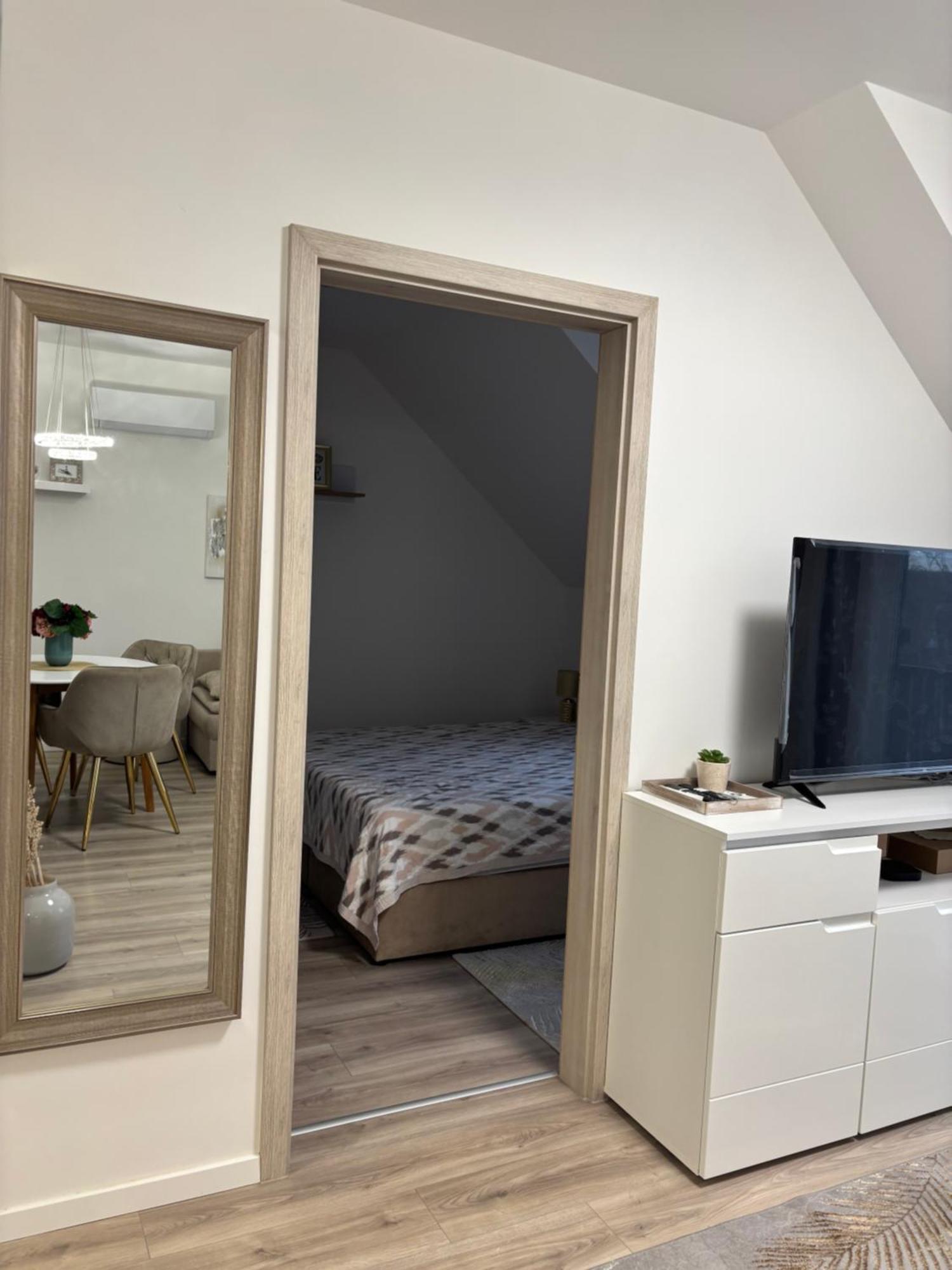Lamira 2,3 Apartment