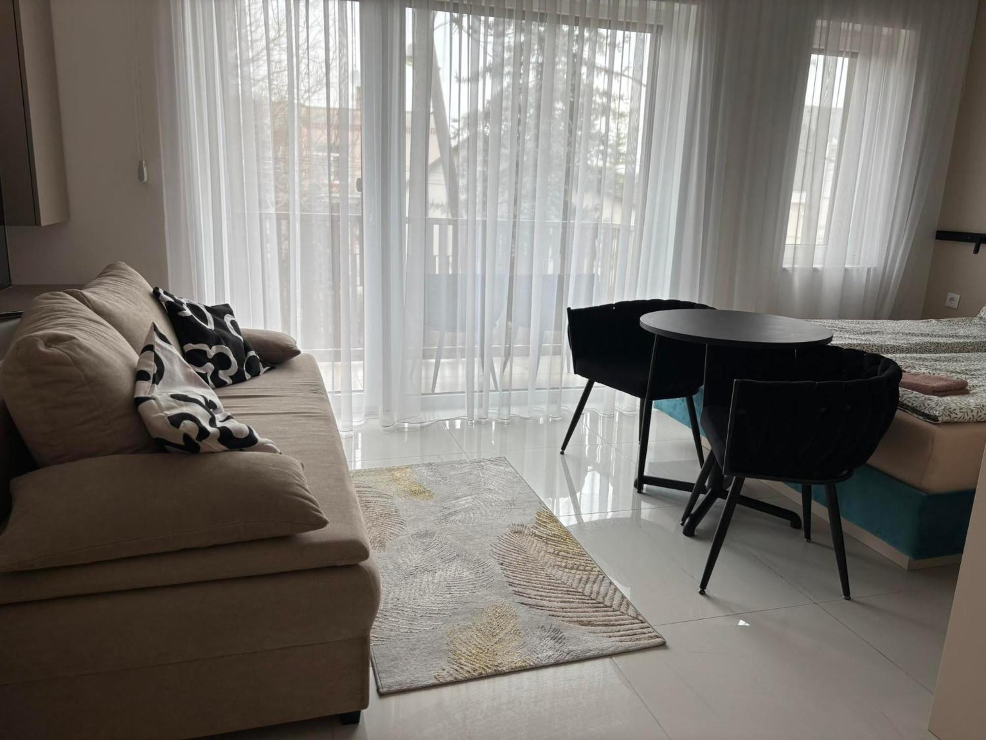 Lamira 2,3 * Hajduszoboszlo